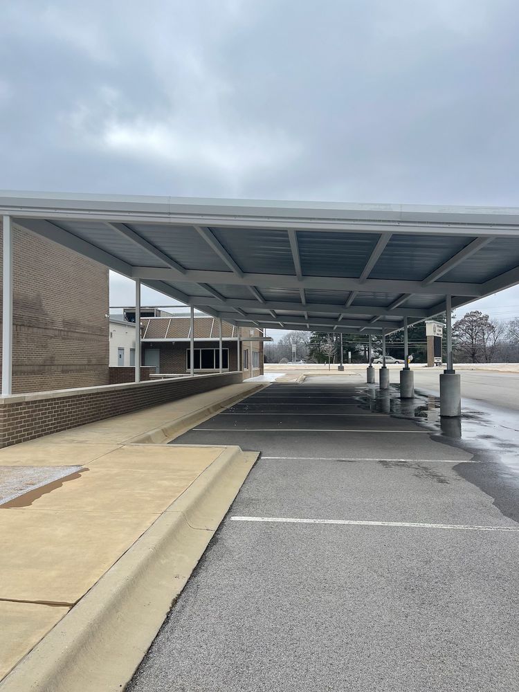Medical Clinic / Surgery Center: 1507 Linwood Dr, Paragould, AR 72450
